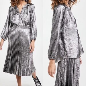 Xirena Farrah Top Metallic Silver Size XS